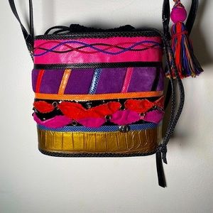 Stunning vintage multicolor Carlo Fiori bag